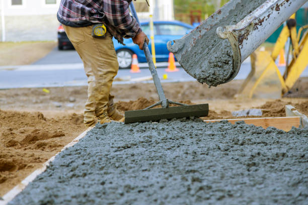 Best Concrete Contractor Near Me  in Huxley, IA